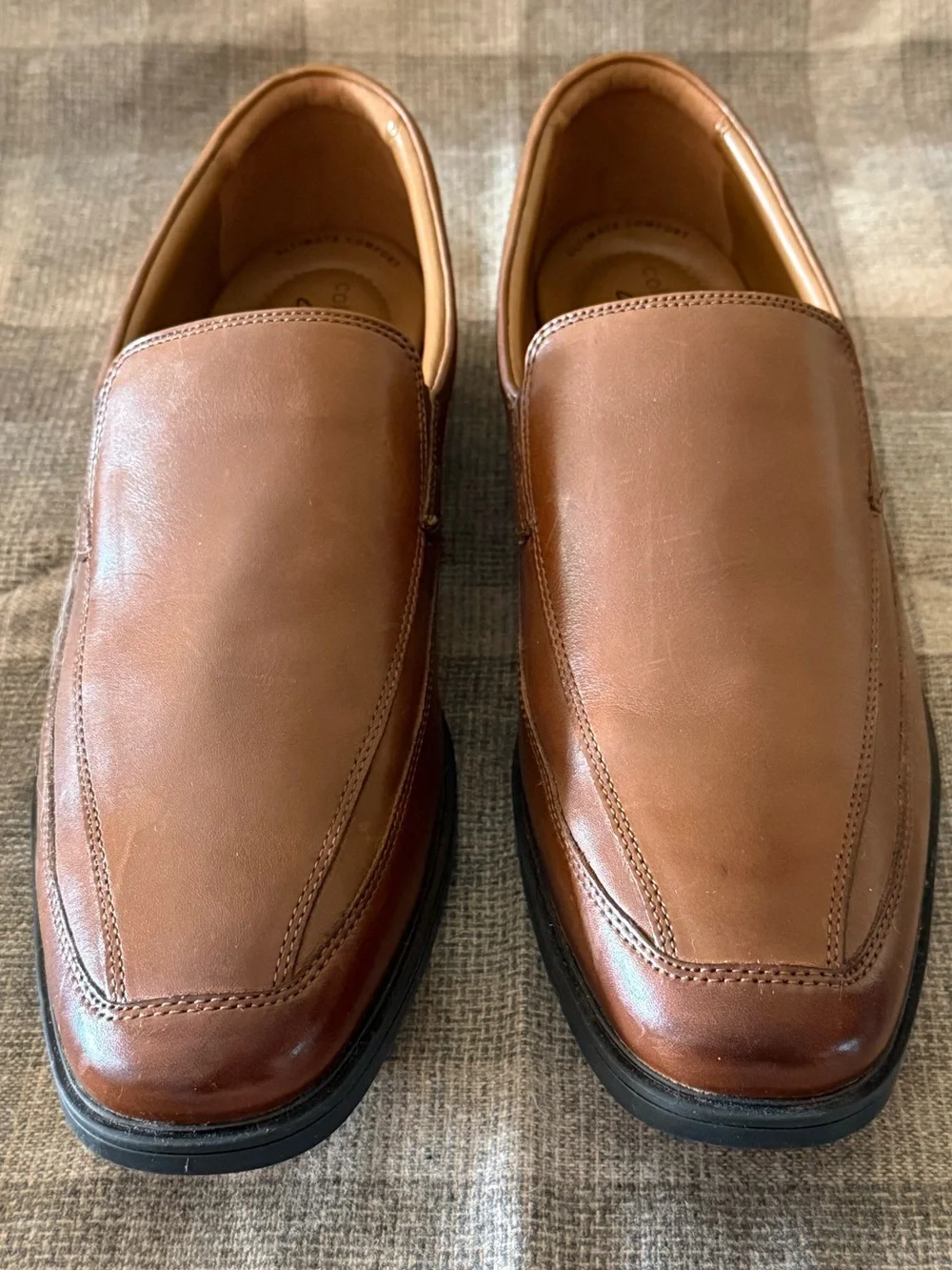 Clarks Men's Tan Leather Slip-On Loafers